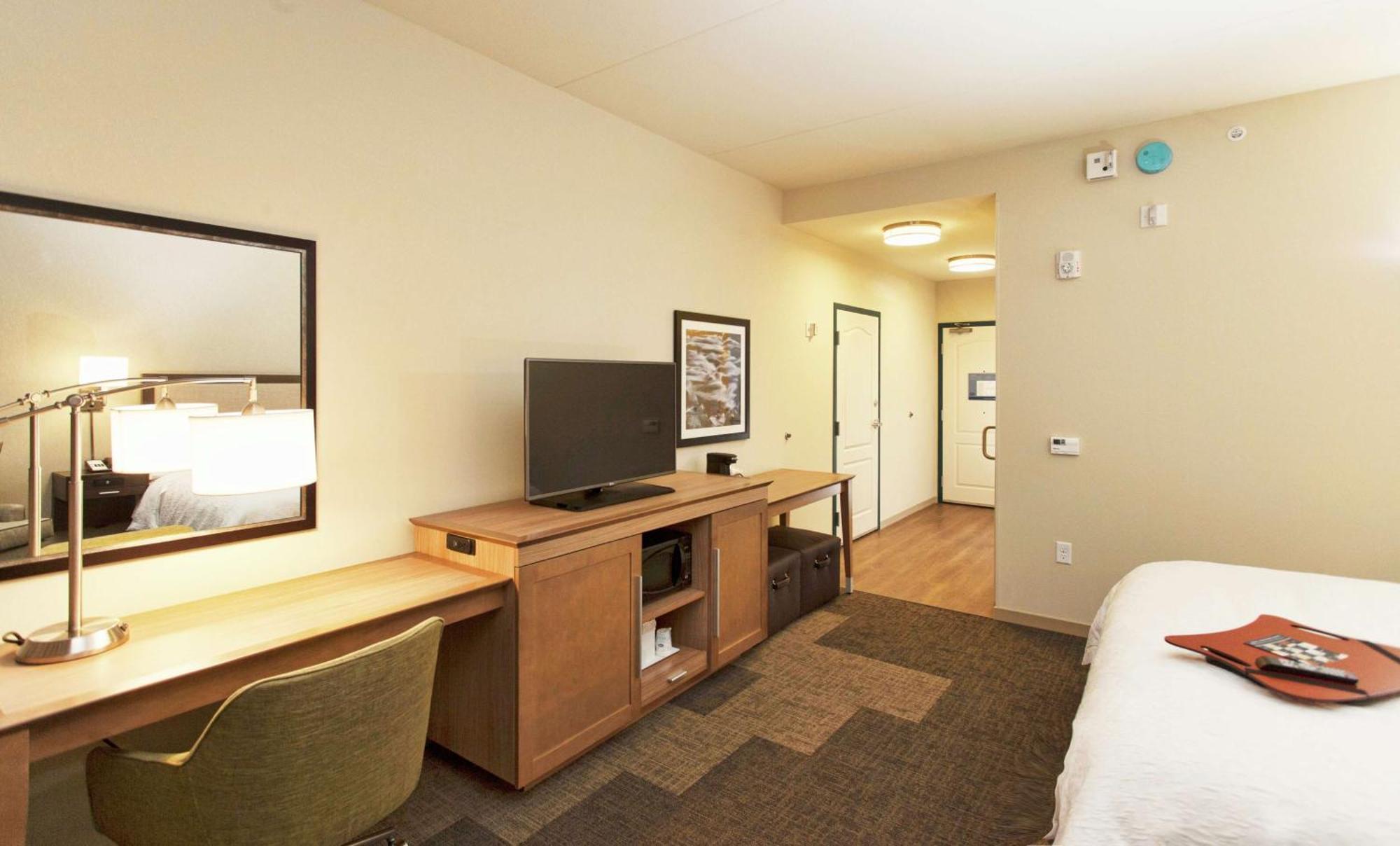 Hampton Inn Hibbing Exterior photo